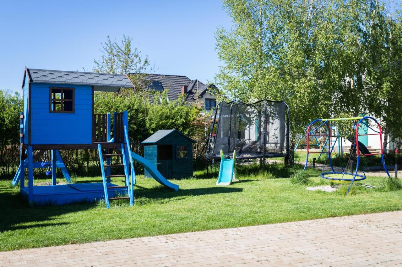 Domki Leba, Apartamenty Leba - Polanki23 - Basen, Sauna, Kino Exterior foto
